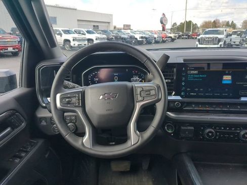 Used 2026 Chevrolet Silverado 2500 LTZ w/ LTZ Plus Package AWD/4WD image 18