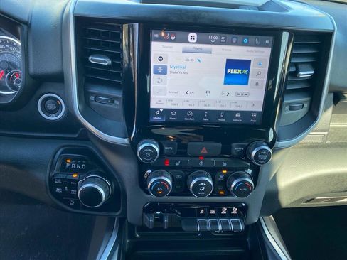 Used 2022 RAM 1500 Big Horn AWD/4WD image 11