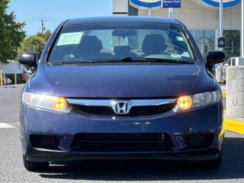 Used 2010 Honda Civic DX-VP image 5