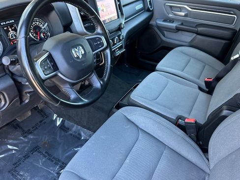 Used 2022 RAM 1500 Big Horn AWD/4WD image 9