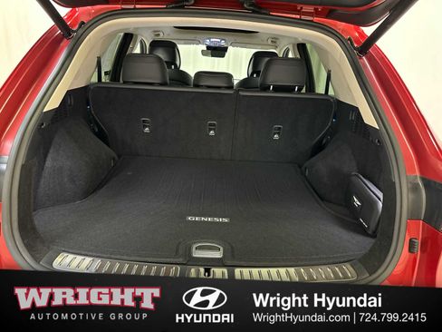 Certified 2026 Genesis GV70 2.5T Advanced AWD/4WD image 14
