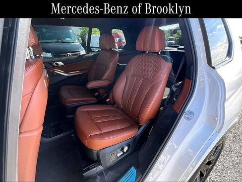 Used 2025 BMW X7 M60i w/ Executive Package AWD/4WD image 20