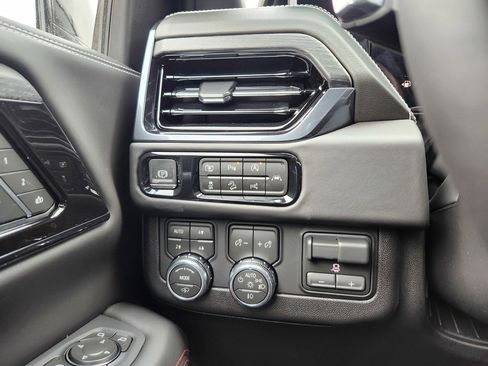 New 2026 GMC Yukon AT4 Ultimate image 13