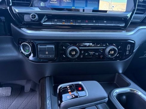 New 2026 Chevrolet Silverado 1500 RST w/ Redline Edition AWD/4WD image 21