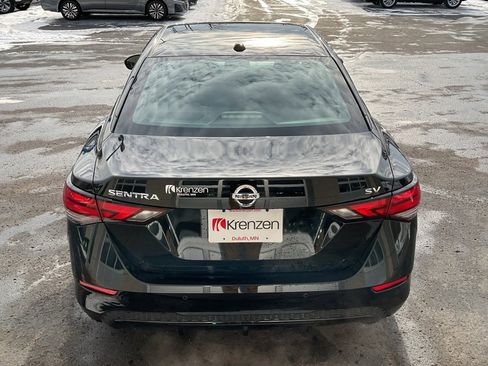 Used 2022 Nissan Sentra SV image 6