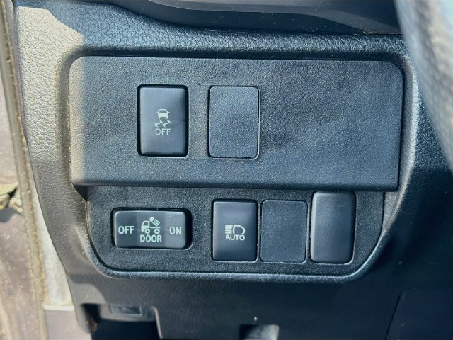 Used 2021 Toyota Tacoma SR5 RWD image 10