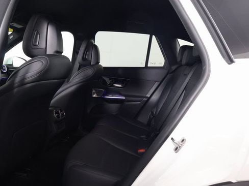 Certified 2025 Mercedes-Benz GLC 350e 4MATIC image 11