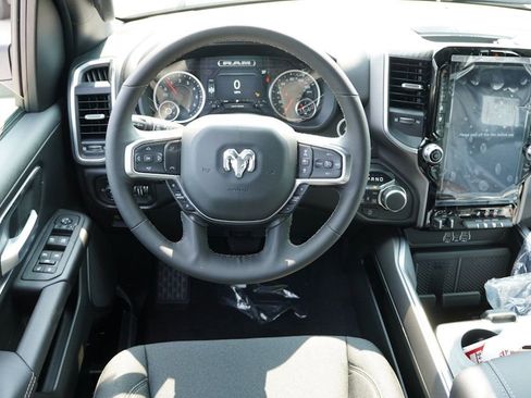 New 2026 RAM 1500 Big Horn AWD/4WD image 12