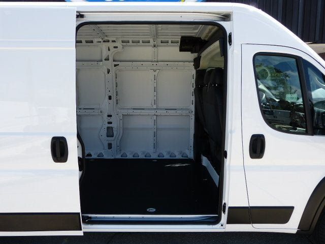 Used 2023 RAM ProMaster 2500 FWD image 23