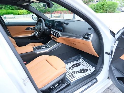 Used 2024 BMW 330i Sedan image 33