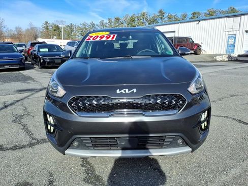 Used 2022 Kia Niro EX image 8