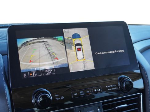 Certified 2024 INFINITI QX80 Luxe image 12