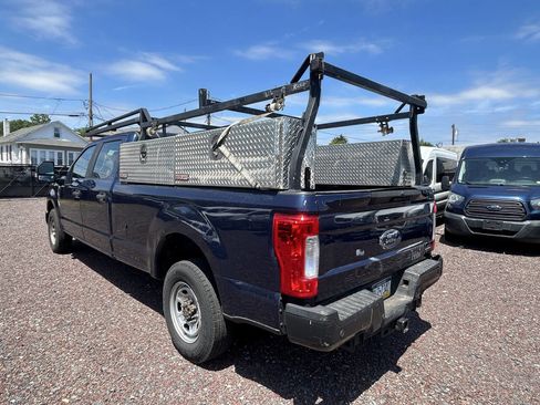 Used 2019 Ford F250 XL w/ Power Equipment Group RWD image 5