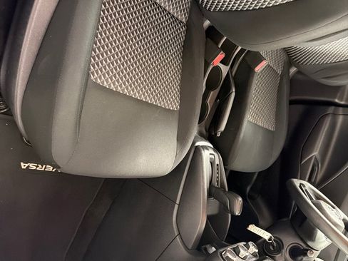Used 2023 Nissan Versa S FWD image 23