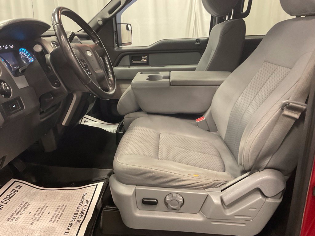 Used 2013 Ford F150 XLT w/ Luxury Equipment Group AWD/4WD image 4