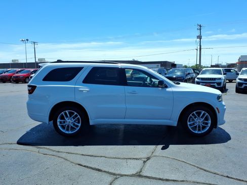 Used 2024 Dodge Durango GT AWD/4WD image 2