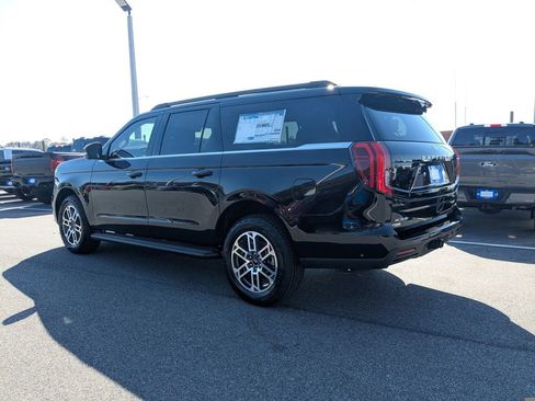 New 2025 Ford Expedition Max Active image 7