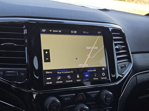 Used 2021 Jeep Grand Cherokee Limited w/ Quick Order Package 28K 80th image 18