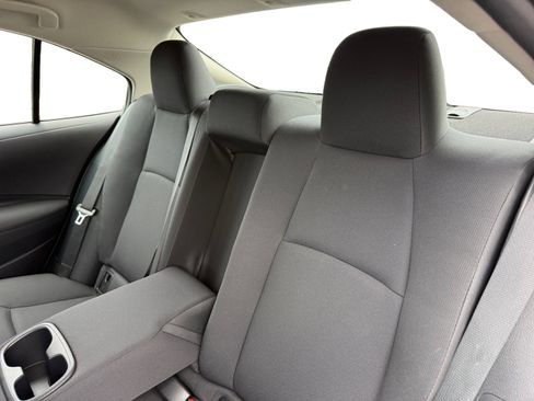 Used 2024 Toyota Corolla LE FWD image 16