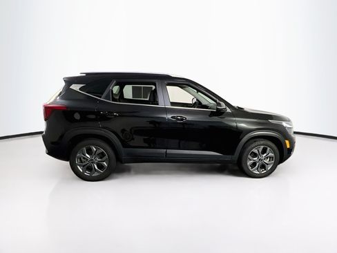 Used 2024 Kia Seltos S AWD/4WD image 4