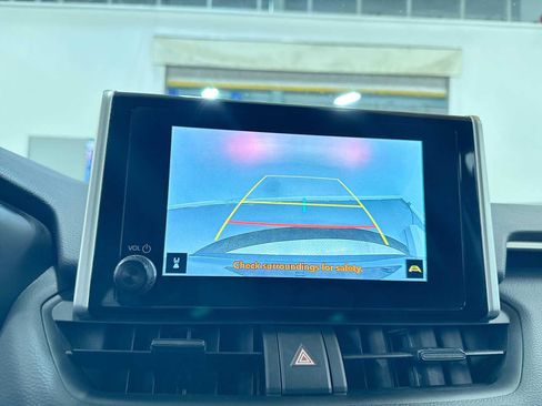 Used 2024 Toyota RAV4 LE image 26