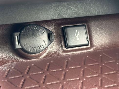 Certified 2021 Toyota RAV4 Limited w/ Limited Grade Weather Package AWD/4WD image 33