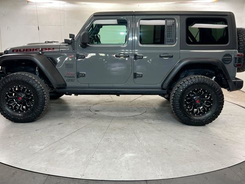 Used 2021 Jeep Wrangler Unlimited Rubicon image 2