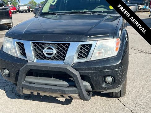 Used 2017 Nissan Frontier SV w/ SV Value Truck Package AWD/4WD image 15