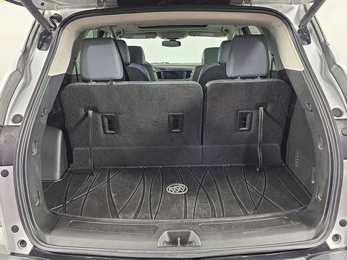 Used 2020 Buick Enclave Essence w/ Sport Touring Edition FWD image 43