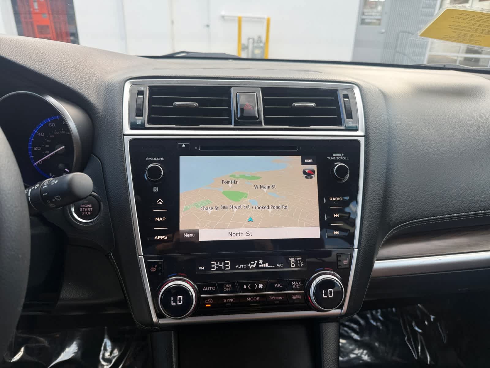 Used 2019 Subaru Outback 2.5i Touring AWD/4WD image 13