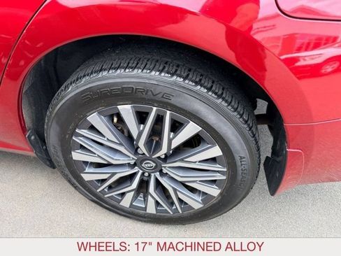 Used 2023 Nissan Altima 2.5 SV AWD/4WD image 8