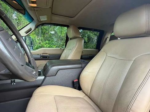 Used 2011 Ford F350 Lariat w/ Lariat Ultimate Pkg AWD/4WD image 22