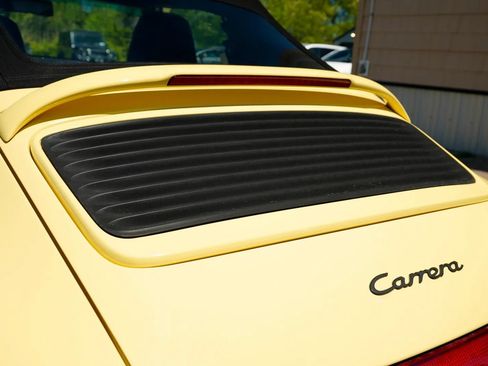 Used 1997 Porsche 911 Carrera RWD image 24