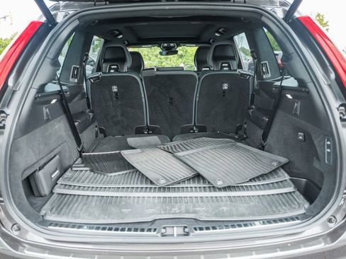 Certified 2023 Volvo XC90 B6 Ultimate w/ Lounge Package AWD/4WD image 10
