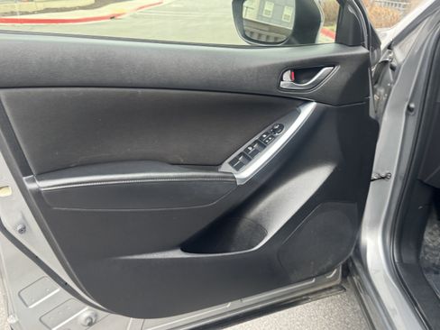 Used 2015 MAZDA CX-5 Touring image 17