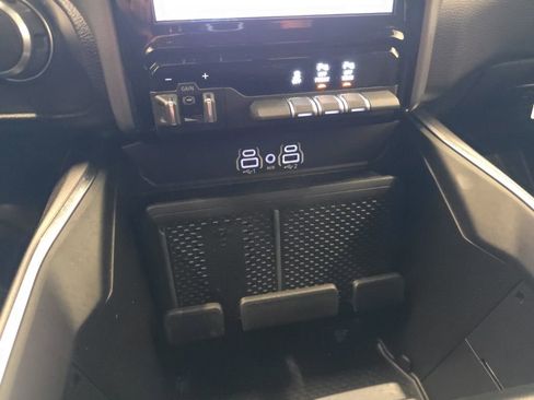 Used 2026 RAM 1500 Big Horn AWD/4WD image 19
