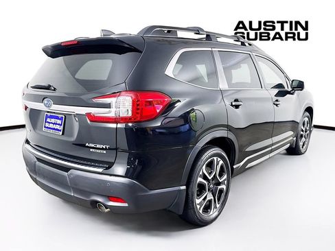 Used 2023 Subaru Ascent Limited w/ Technology Package AWD/4WD image 7