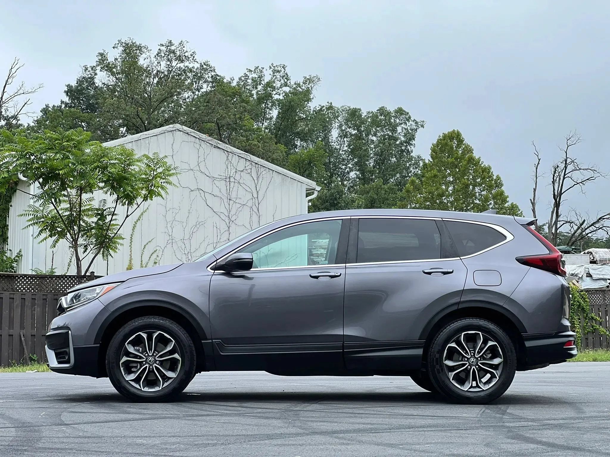 Used 2020 Honda CR-V EX-L image 2
