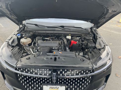 Used 2024 Lincoln Nautilus Reserve image 28