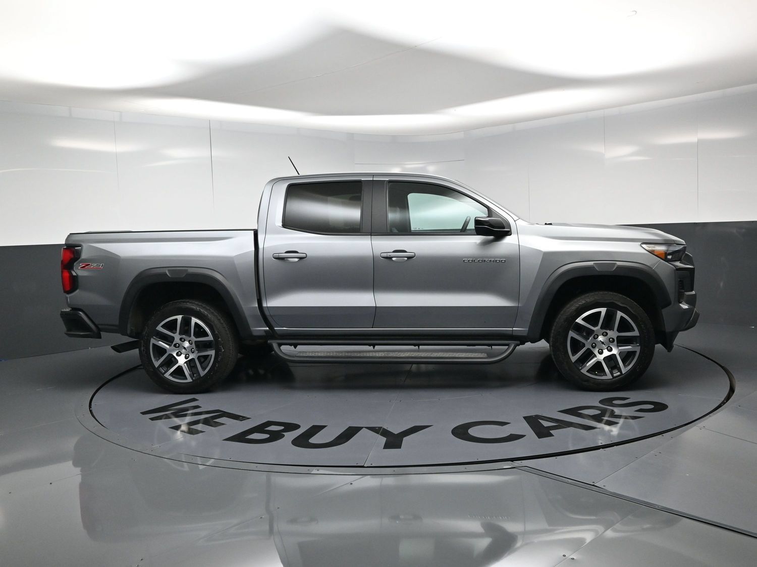 Used 2023 Chevrolet Colorado Z71 w/ Z71 Convenience Package 2 AWD/4WD image 10