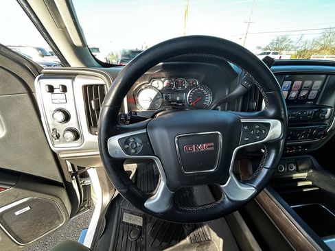 Used 2018 GMC Sierra 2500 SLT w/ Duramax Plus Package image 12