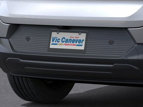 New 2026 Chevrolet Equinox EV LT image 38