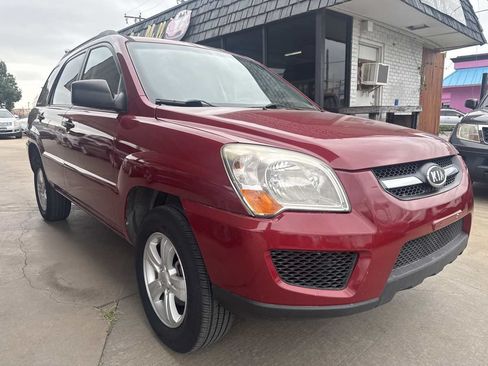 Used 2009 Kia Sportage LX FWD image 2