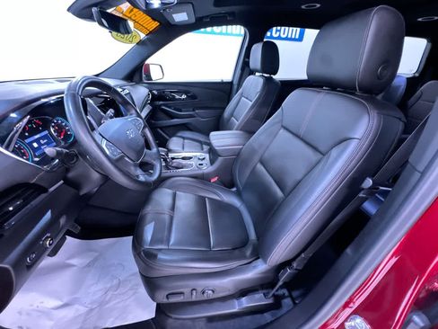 Used 2023 Chevrolet Traverse RS AWD/4WD image 14