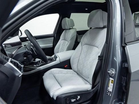 New 2027 BMW X7 xDrive40i AWD/4WD image 24