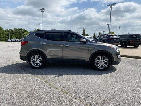 Used 2014 Hyundai Santa Fe Sport 2.0T w/ Navigation Package 06 AWD/4WD image 8