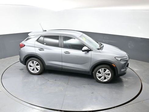 Used 2025 Buick Encore GX Preferred AWD/4WD image 44
