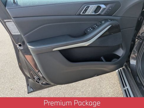 Used 2023 BMW X5 sDrive40i RWD image 11