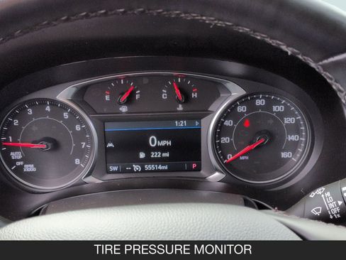 Used 2024 GMC Terrain SLT image 18