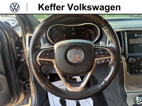 Used 2014 Jeep Grand Cherokee Overland w/ Advanced Technology Group AWD/4WD image 17